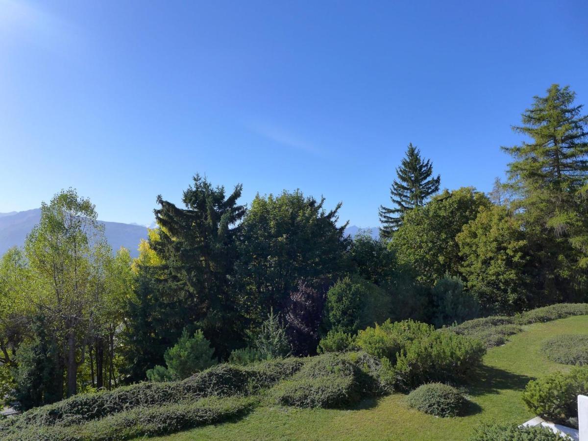 अपार्टमेंट Jeanne D'arc-14 By Interhome Crans-Montana