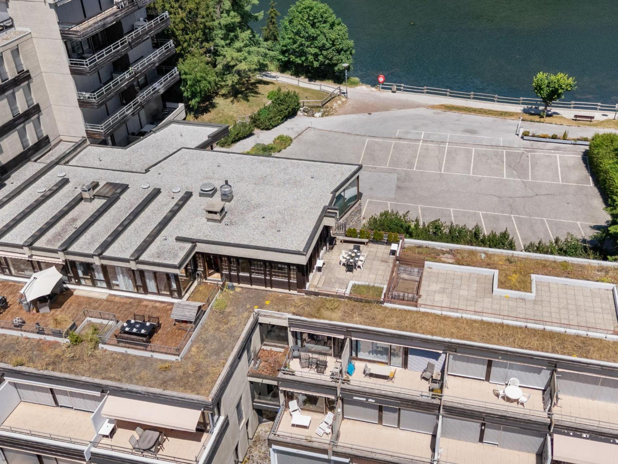 अपार्टमेंट Jeanne D'arc-14 By Interhome Crans-Montana
